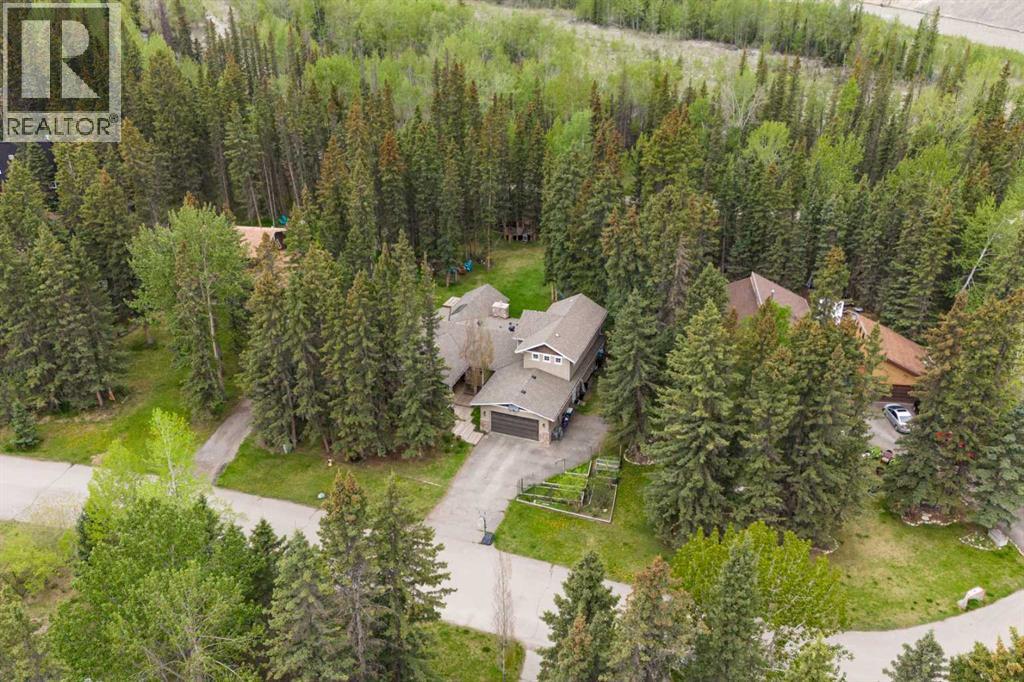 12 Redwood Meadows Close, Rural Rocky View County, Alberta  T3Z 1A3 - Photo 34 - A2305205