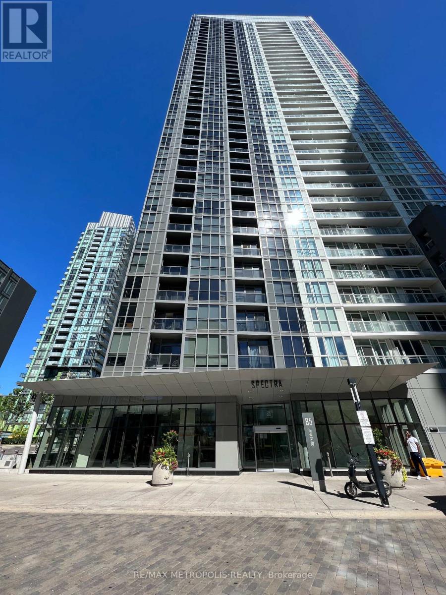 517 - 85 QUEENS WHARF ROAD, Toronto, Ontario