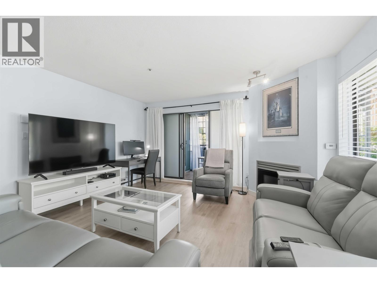 103 2968 Burlington Drive, Coquitlam, British Columbia  V3B 7N4 - Photo 5 - R3129895