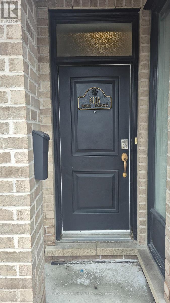 611 Marlee Avenue, Toronto, Ontario  M6B 2E1 - Photo 3 - W12973222