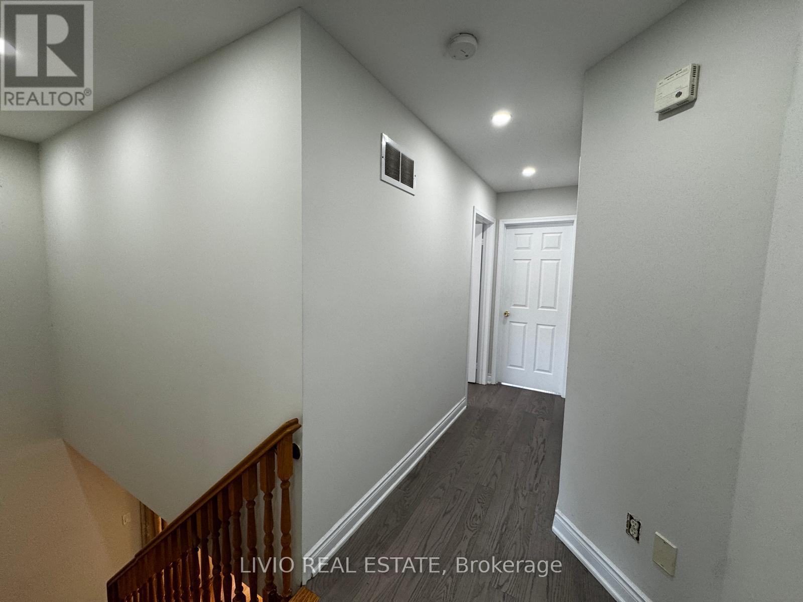 11a Seasons Drive, Toronto, Ontario  M1X 1X4 - Photo 13 - E13218022