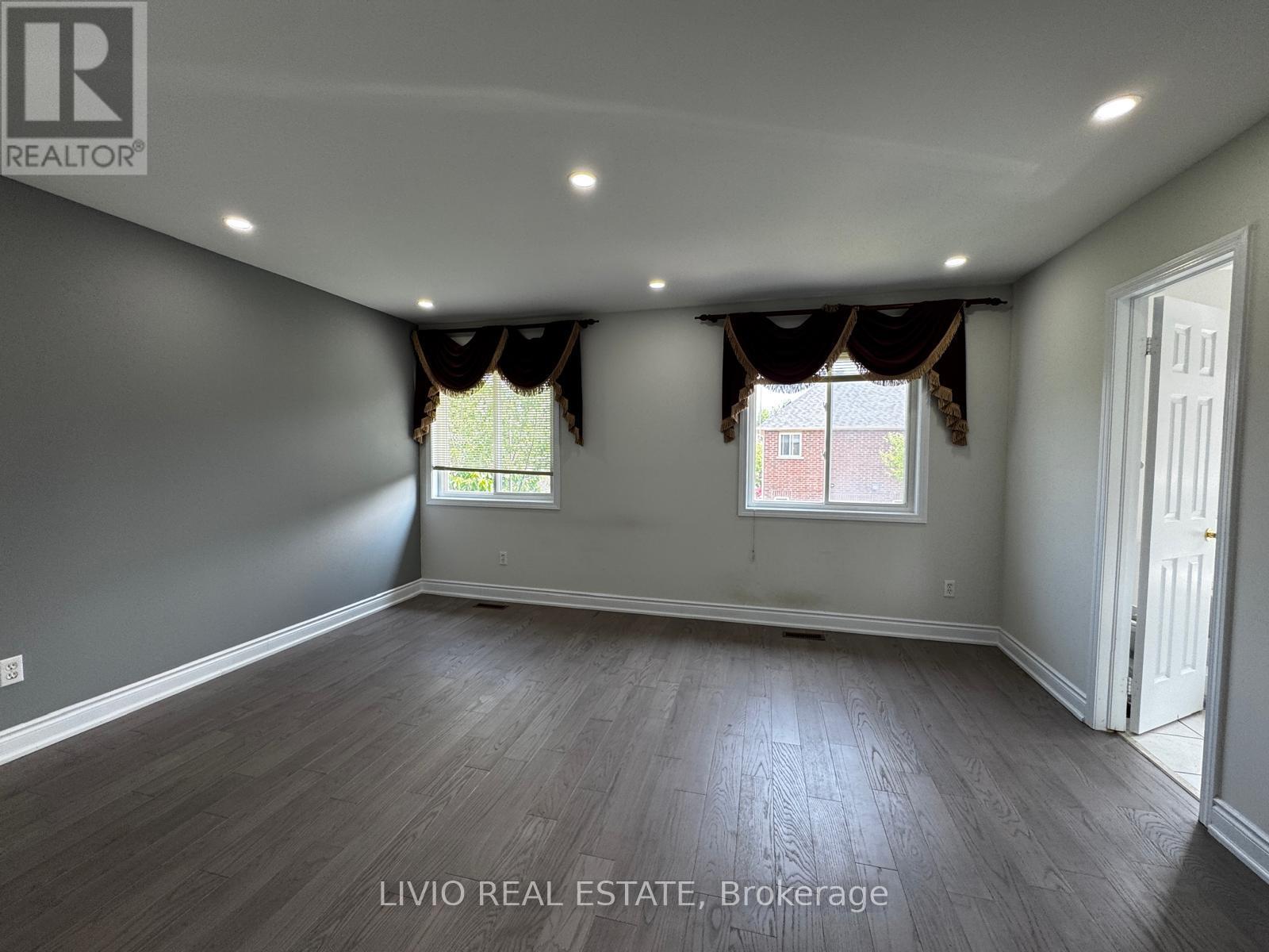 11a Seasons Drive, Toronto, Ontario  M1X 1X4 - Photo 15 - E13218022