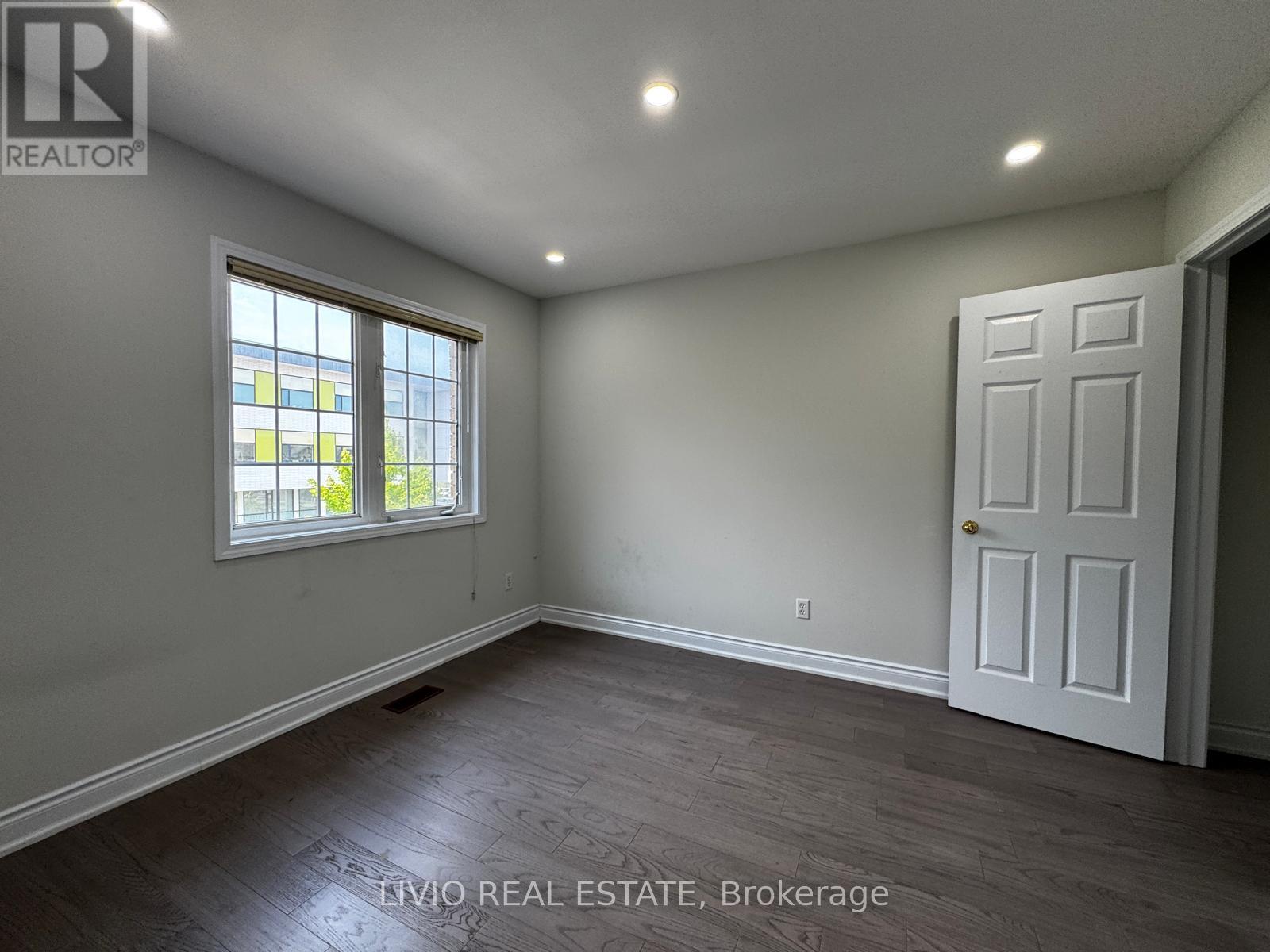 11a Seasons Drive, Toronto, Ontario  M1X 1X4 - Photo 18 - E13218022