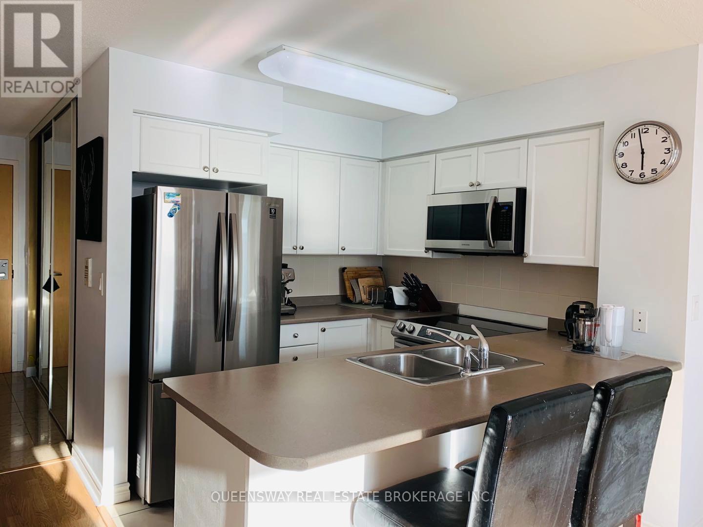 1601 - 68 Grangeway Avenue, Toronto, Ontario  M1H 0A1 - Photo 2 - E13218030