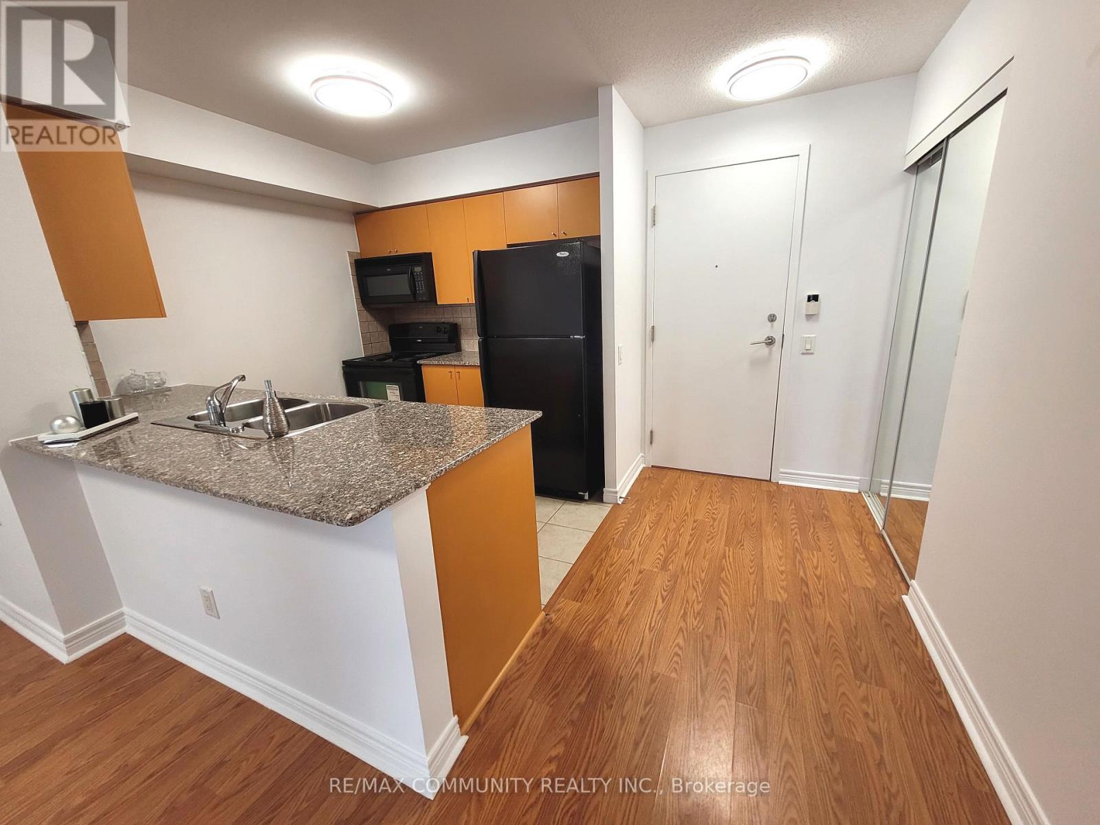 907 - 83 Borough Drive, Toronto, Ontario  M1P 5E4 - Photo 13 - E13218046