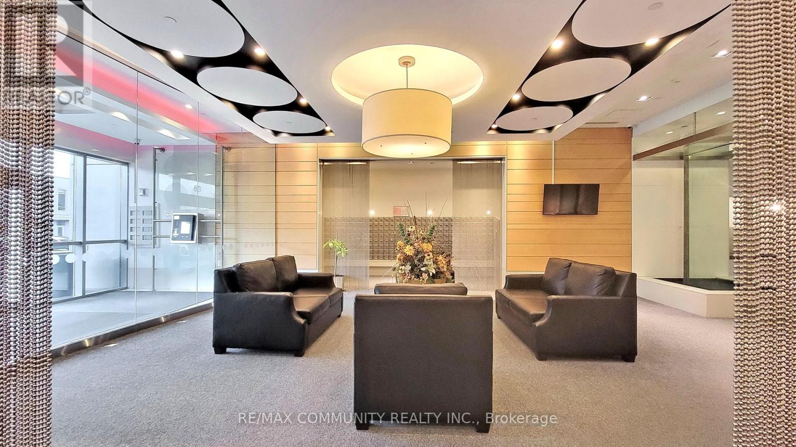 907 - 83 Borough Drive, Toronto, Ontario  M1P 5E4 - Photo 4 - E13218046
