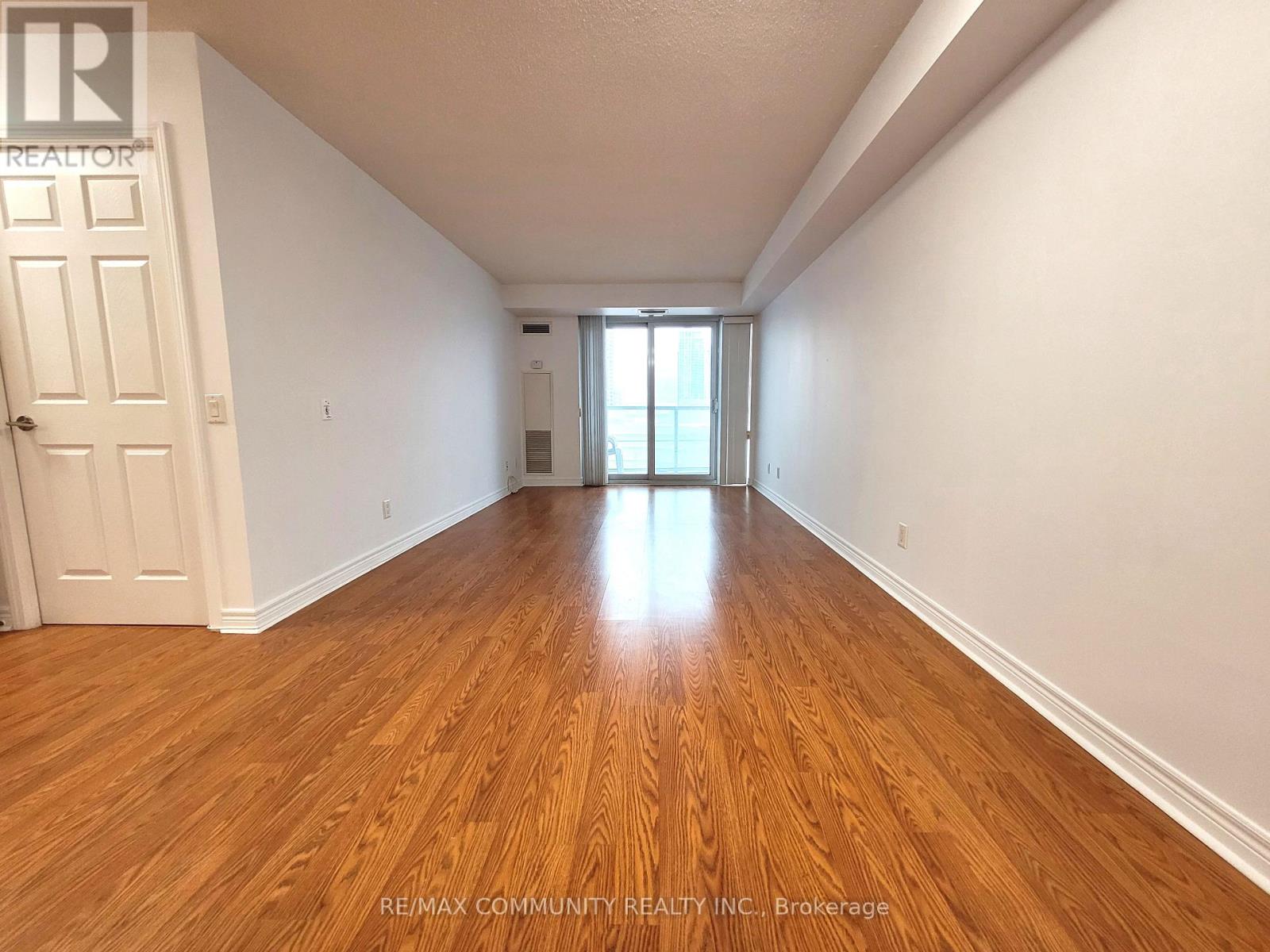 907 - 83 Borough Drive, Toronto, Ontario  M1P 5E4 - Photo 9 - E13218046