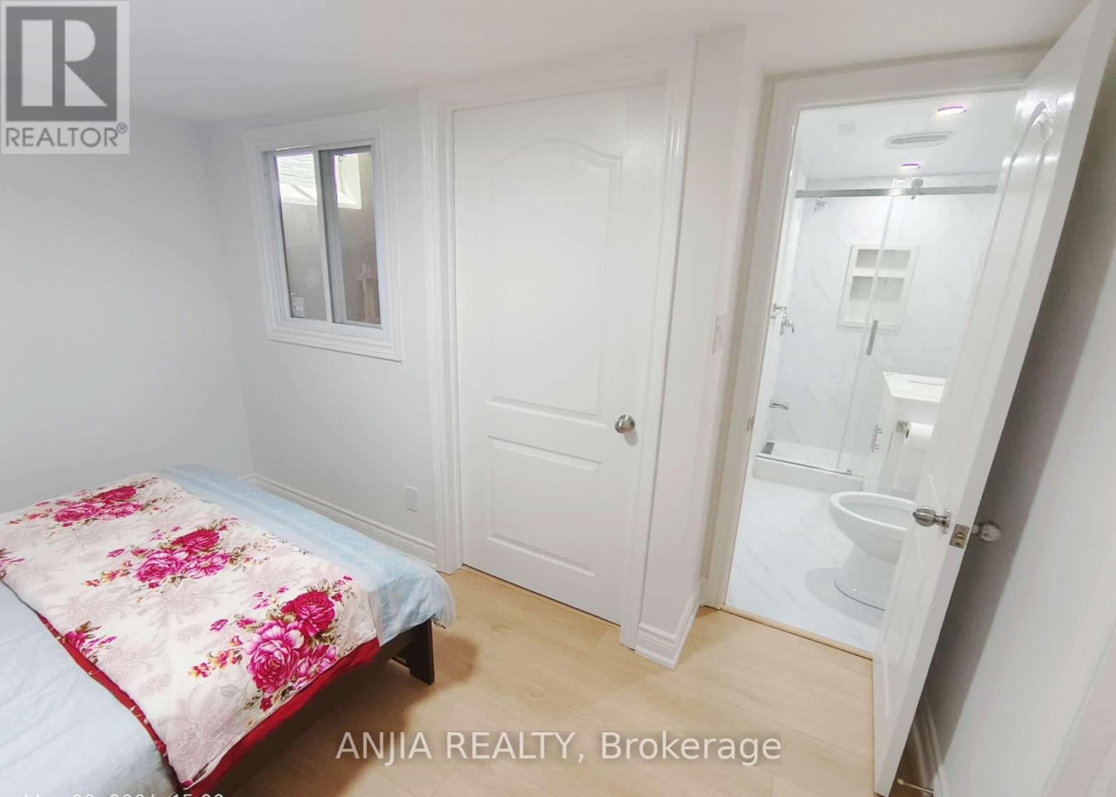 1floor+basement - 32 Danielle Moore Circle, Toronto, Ontario  M1P 2S7 - Photo 14 - E13218084