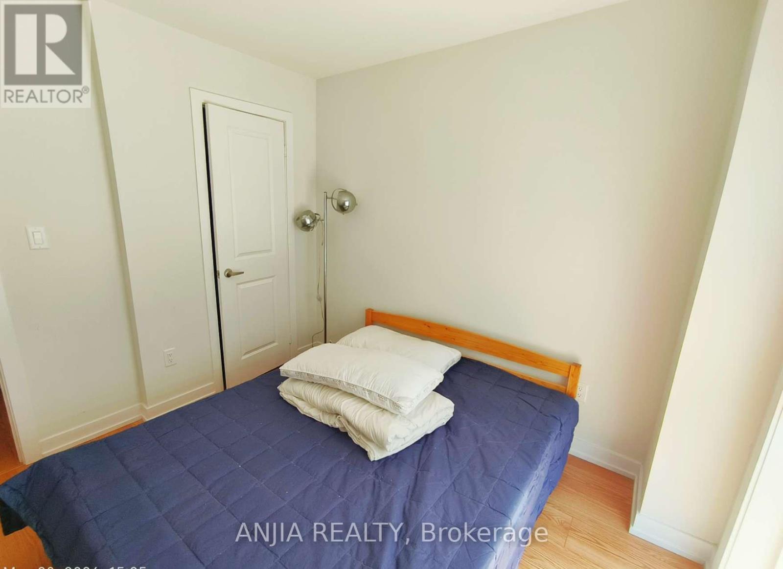 1floor+basement - 32 Danielle Moore Circle, Toronto, Ontario  M1P 2S7 - Photo 5 - E13218084