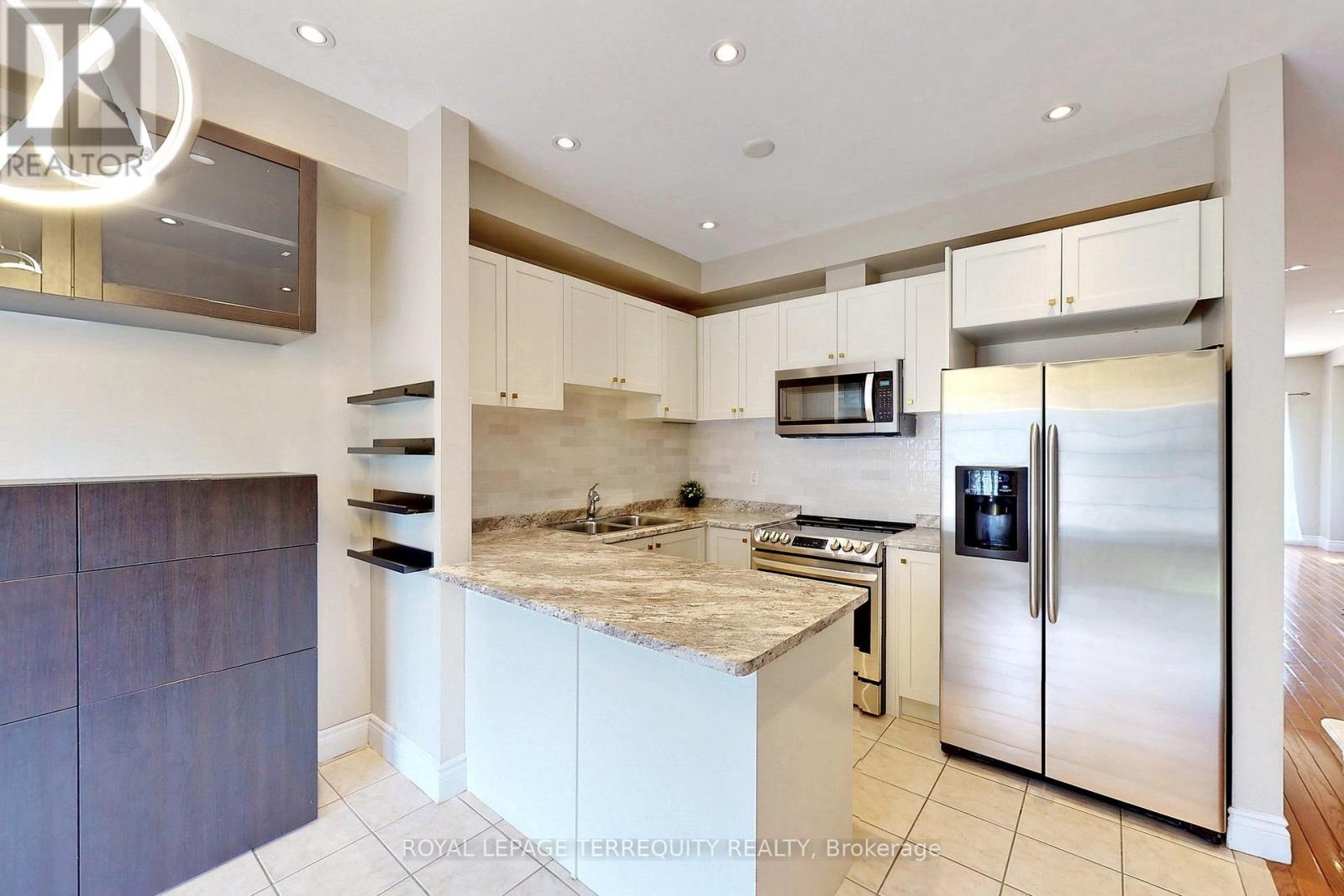 46 - 1130 Cawthra Road, Mississauga, Ontario  L5G 4V7 - Photo 11 - W13218024