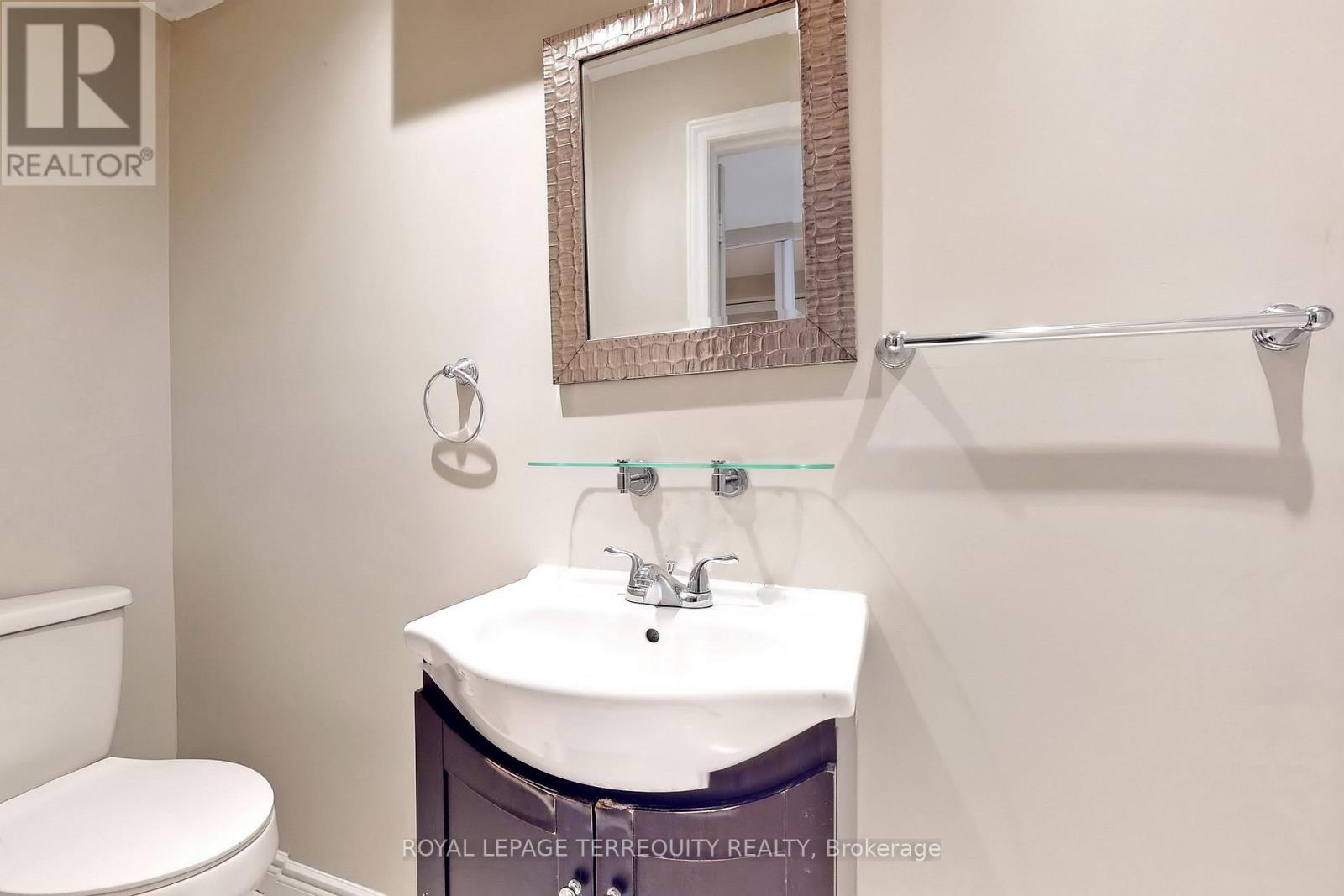 46 - 1130 Cawthra Road, Mississauga, Ontario  L5G 4V7 - Photo 32 - W13218024
