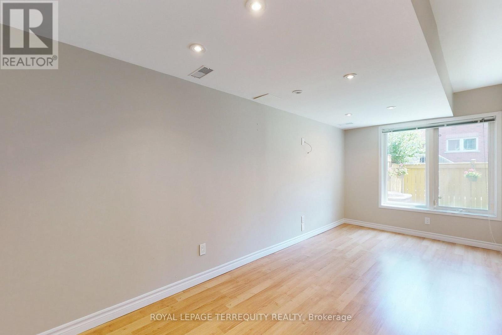 46 - 1130 Cawthra Road, Mississauga, Ontario  L5G 4V7 - Photo 34 - W13218024