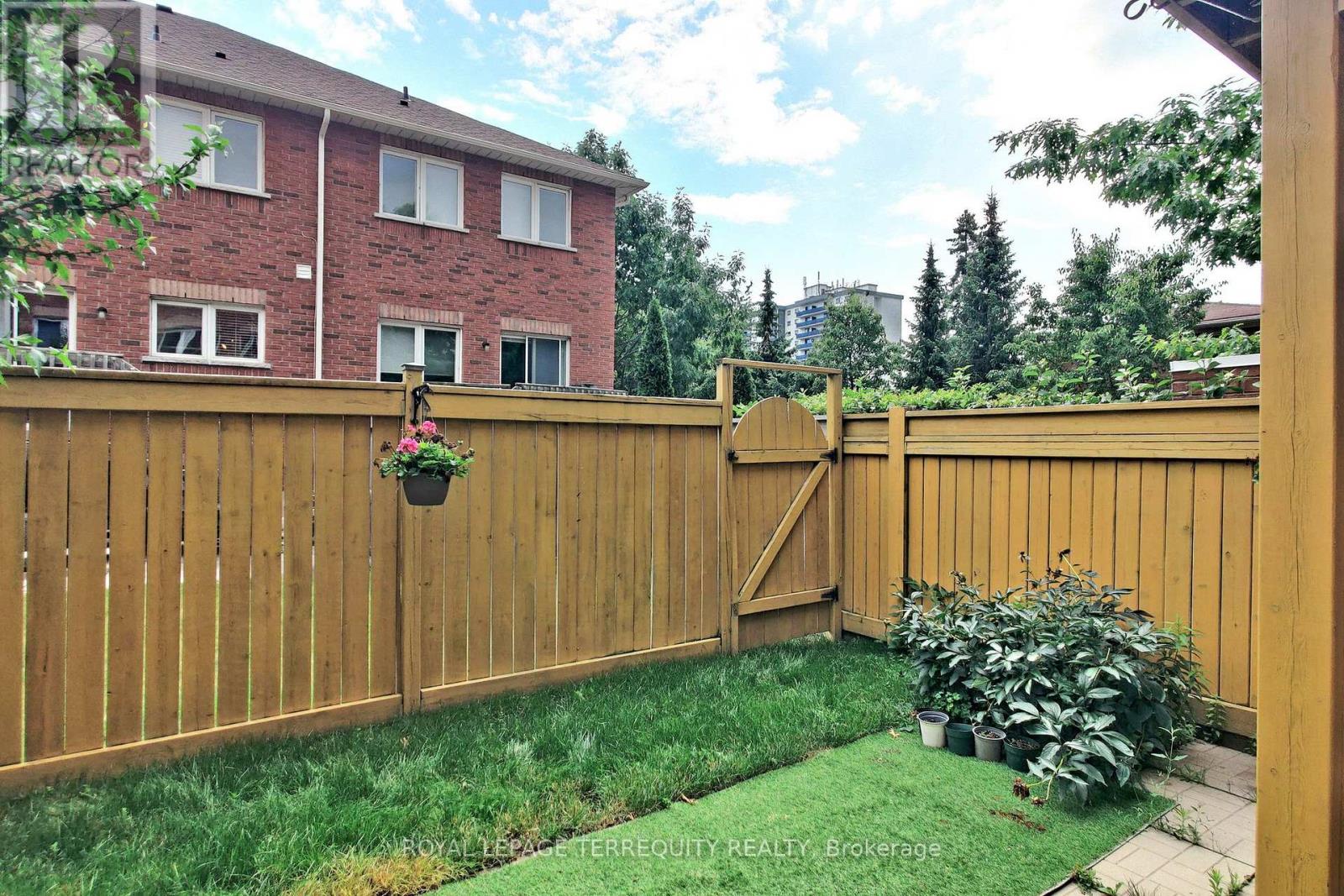 46 - 1130 Cawthra Road, Mississauga, Ontario  L5G 4V7 - Photo 40 - W13218024