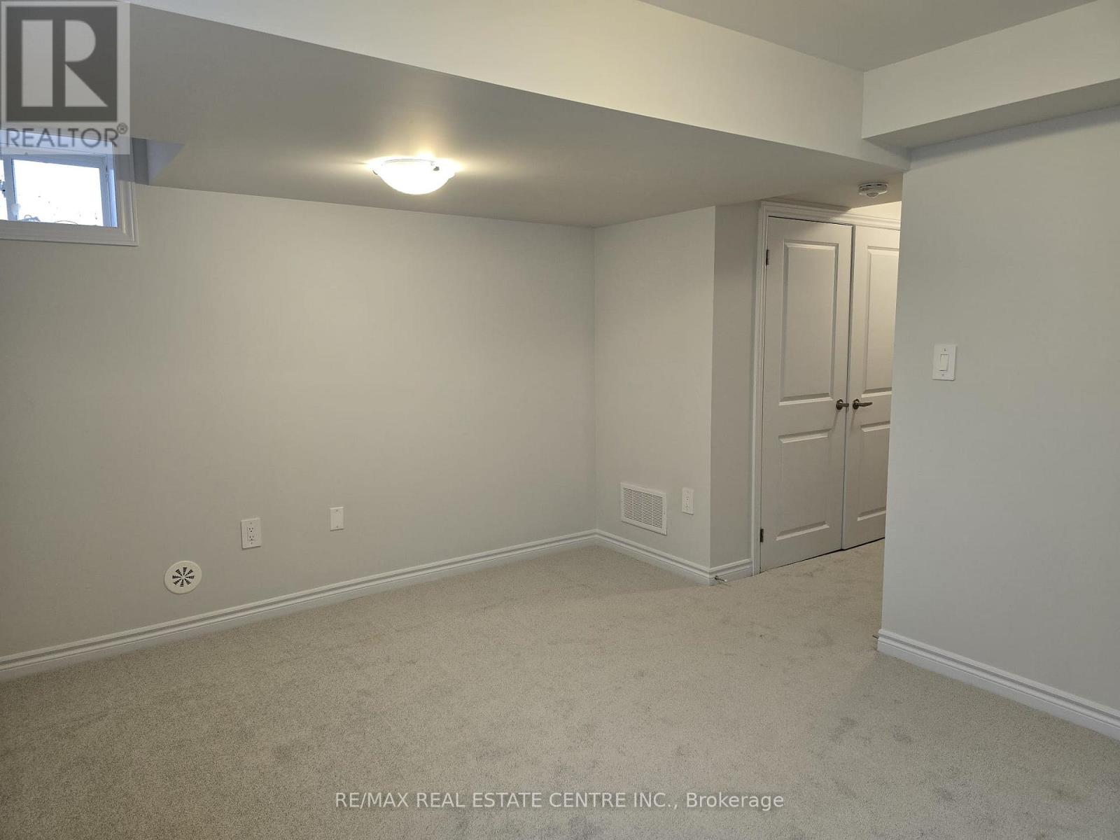 5959 Saigon Street, Mississauga, Ontario  L6H 7G1 - Photo 30 - W13218038