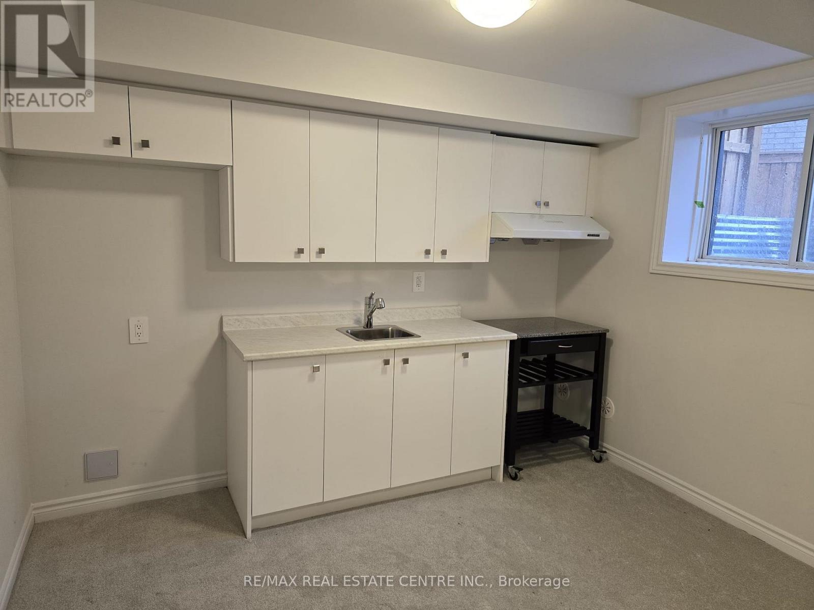 5959 Saigon Street, Mississauga, Ontario  L6H 7G1 - Photo 32 - W13218038