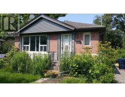 10 SHAVER COURT, Toronto, Ontario