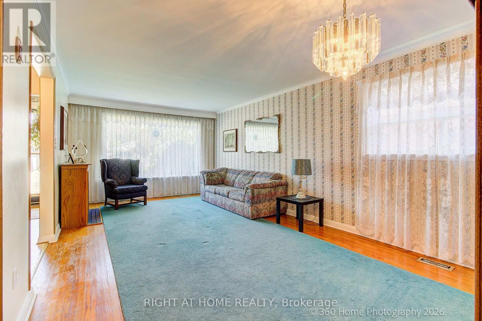 9 Stevenharris Drive, Toronto, Ontario  M9C 1T9 - Photo 6 - W13218106