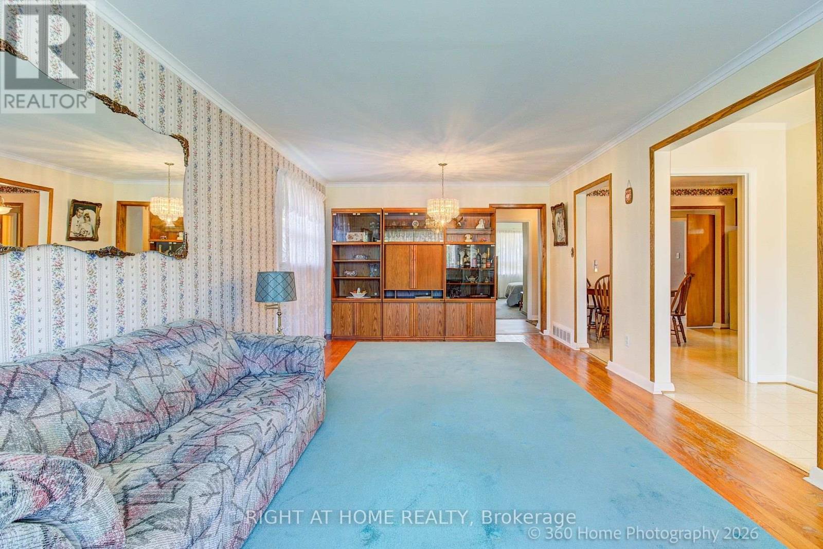 9 Stevenharris Drive, Toronto, Ontario  M9C 1T9 - Photo 7 - W13218106