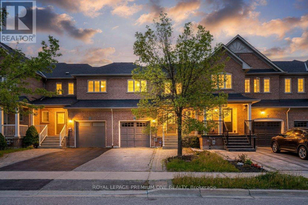 13 SUMMITRIDGE COURT, Brampton, Ontario