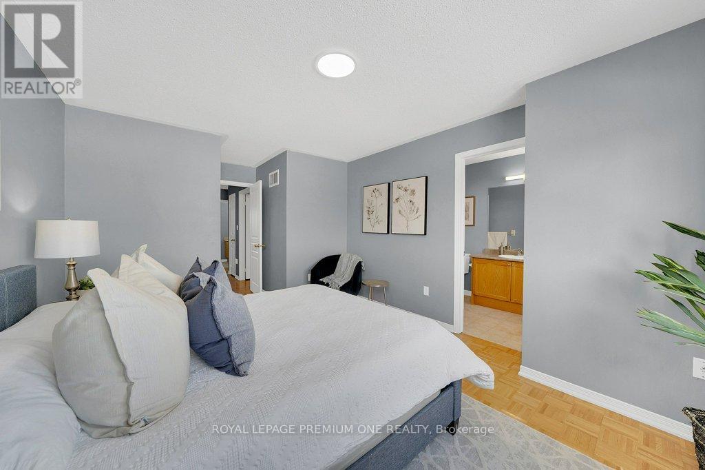13 Summitridge Court, Brampton, Ontario  L6P 2E5 - Photo 13 - W13218112