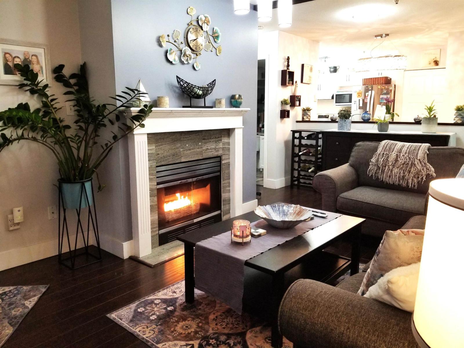 208 2964 Trethewey Street, Abbotsford, British Columbia  V2T 6P4 - Photo 1 - R3129432