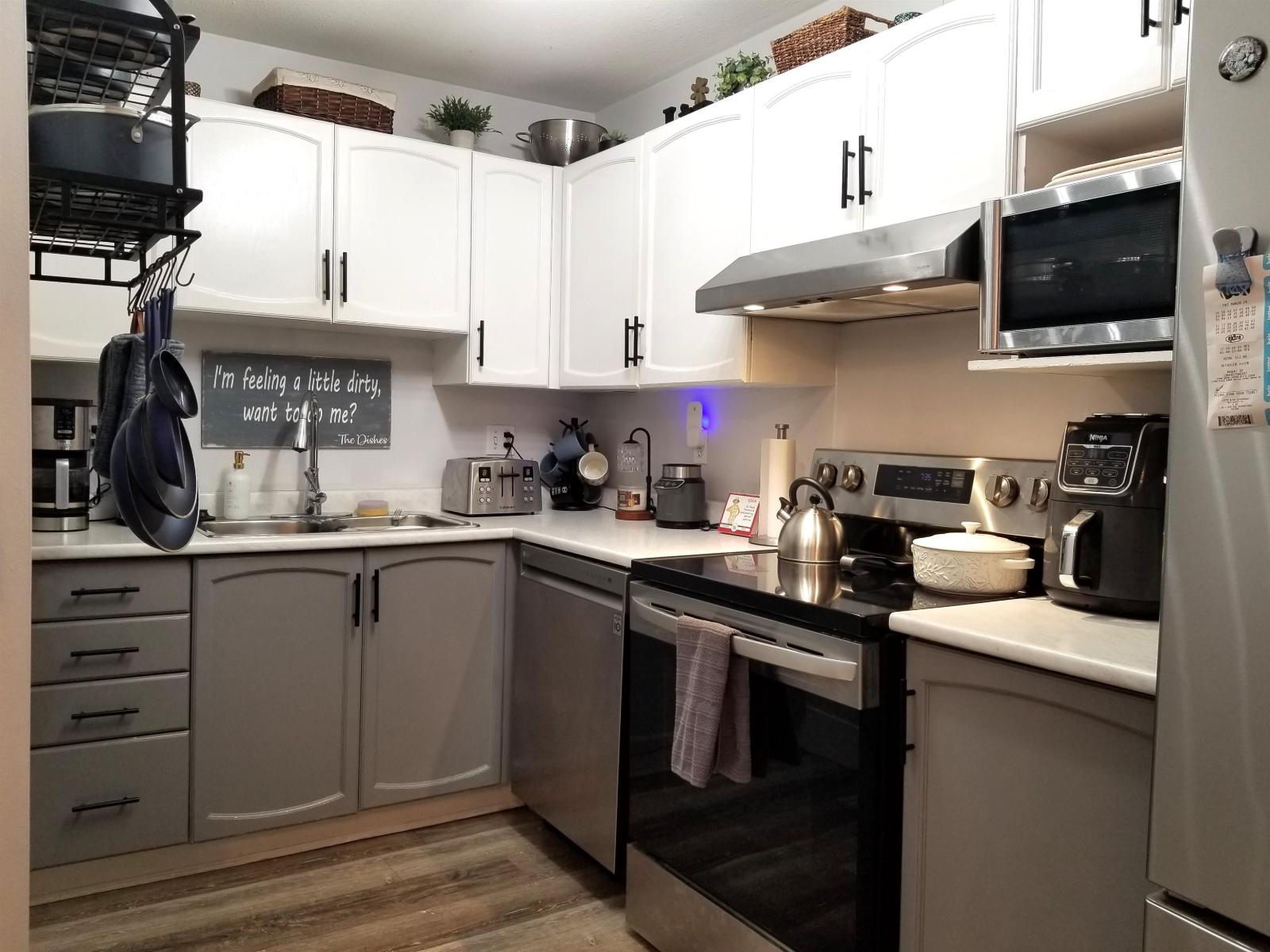 208 2964 Trethewey Street, Abbotsford, British Columbia  V2T 6P4 - Photo 5 - R3129432