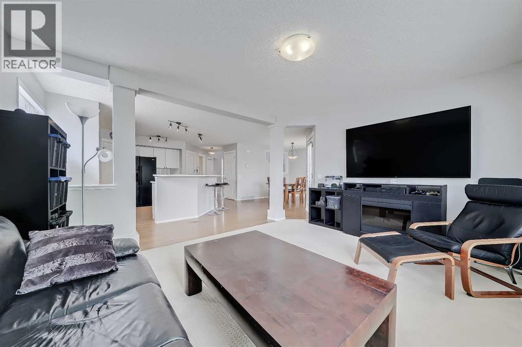 36 Mt Selkirk Close Se, Calgary, Alberta  T2Z 2R6 - Photo 14 - A2316027