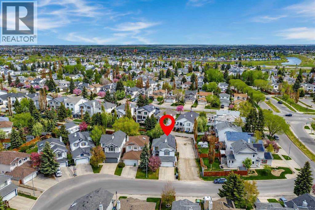 36 Mt Selkirk Close Se, Calgary, Alberta  T2Z 2R6 - Photo 44 - A2316027