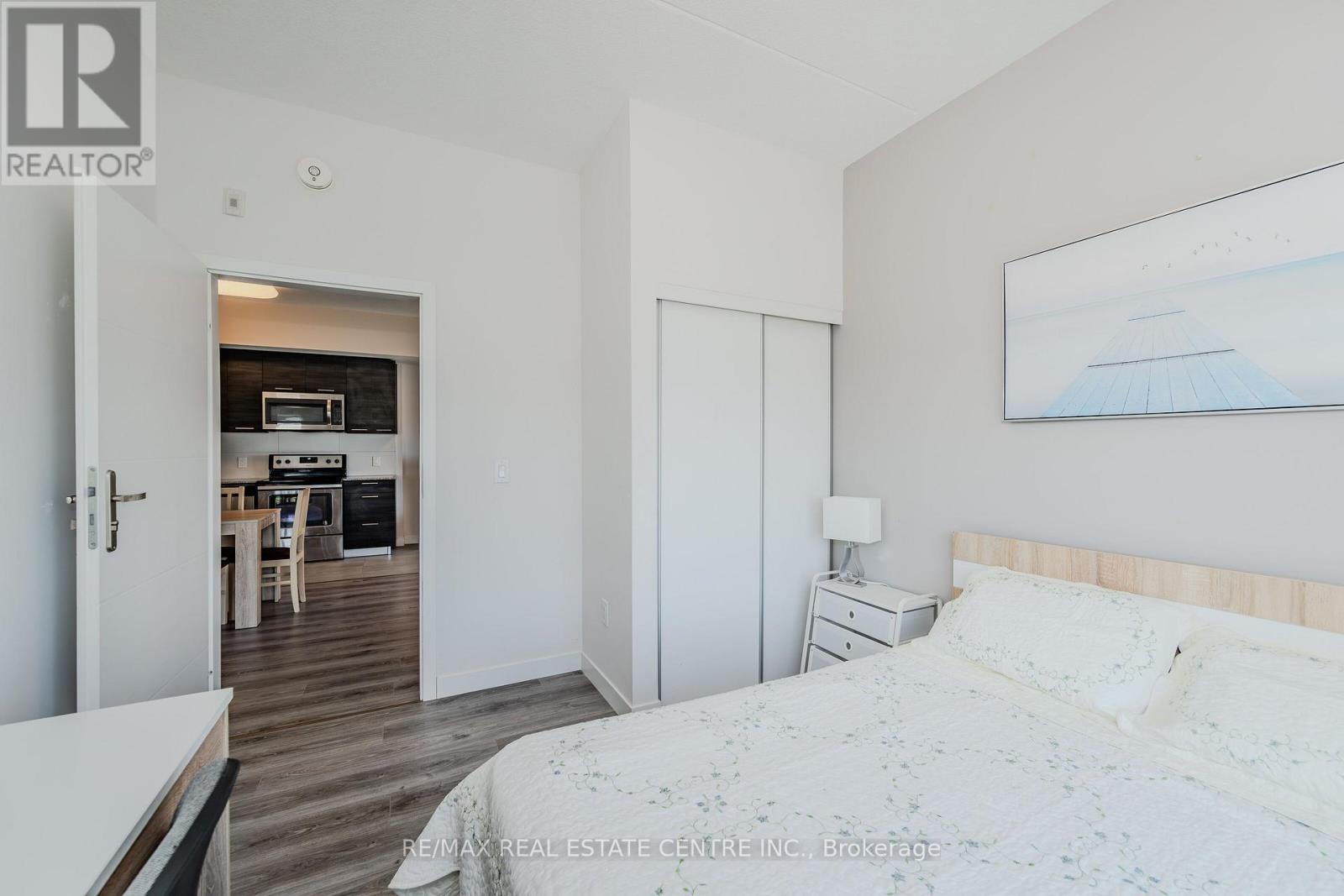 707 - 251 Hemlock Street, Waterloo, Ontario  N2L 0H2 - Photo 11 - X13218048
