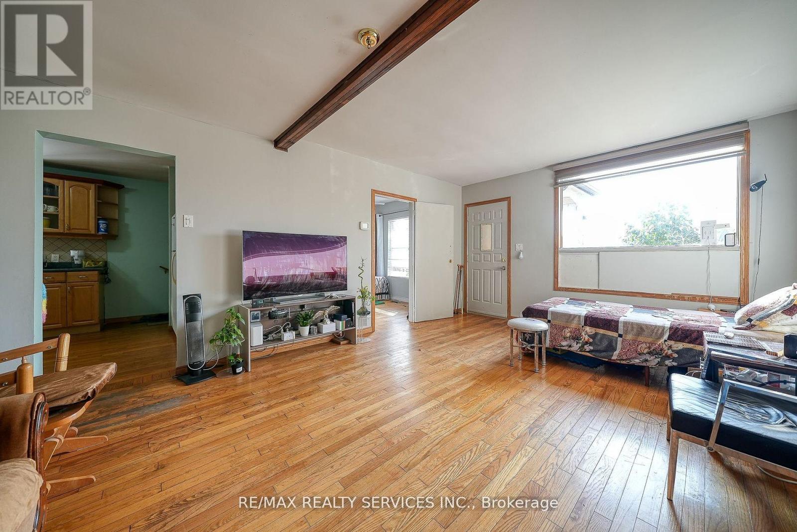 24 Norlan Avenue, London South, Ontario  N5W 5P1 - Photo 12 - X13218050