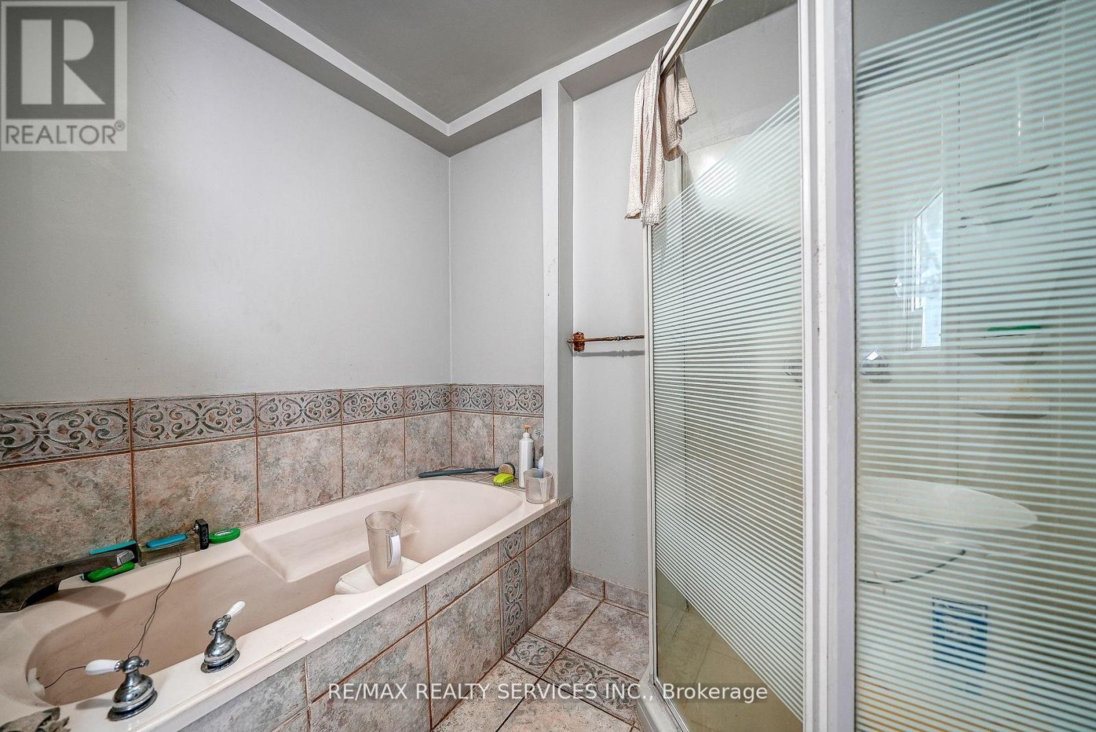 24 Norlan Avenue, London South, Ontario  N5W 5P1 - Photo 15 - X13218050