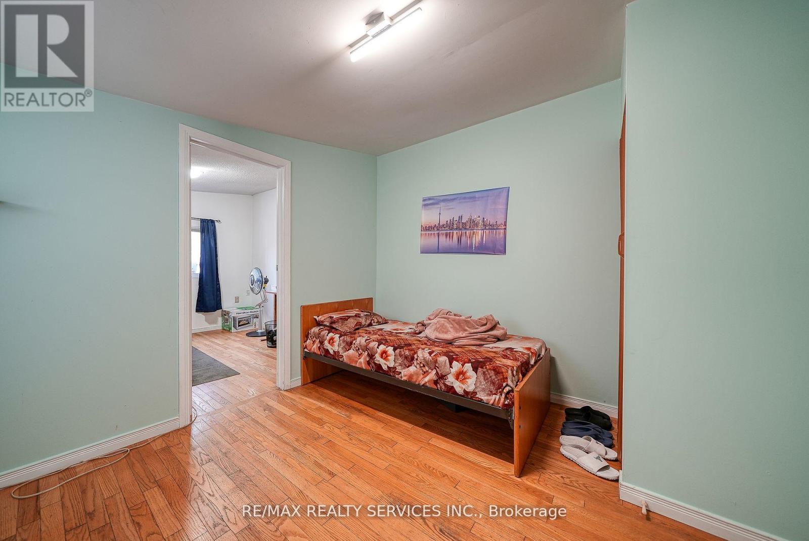 24 Norlan Avenue, London South, Ontario  N5W 5P1 - Photo 24 - X13218050