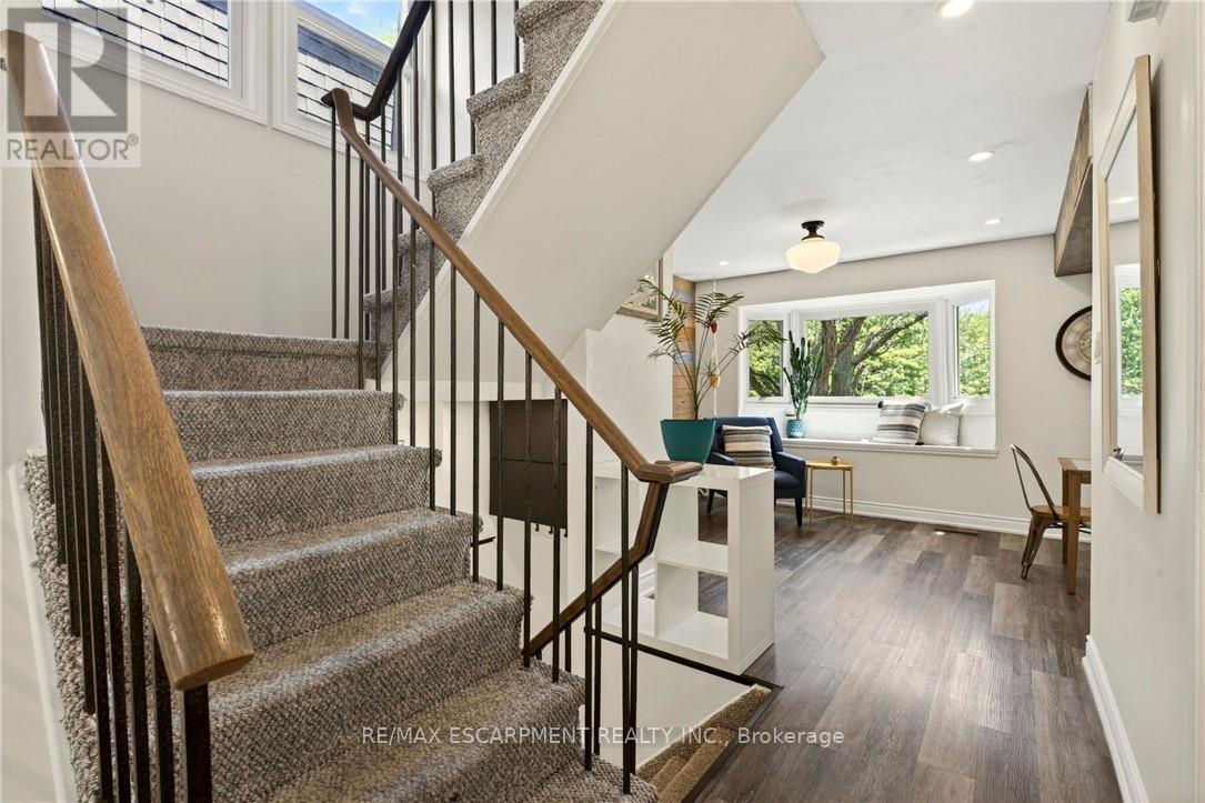 42 Bridlewood Drive, Hamilton, Ontario  L9H 6H4 - Photo 21 - X13218070