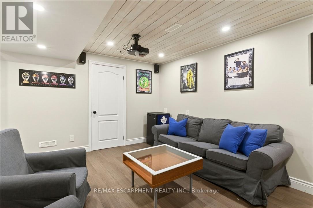 42 Bridlewood Drive, Hamilton, Ontario  L9H 6H4 - Photo 35 - X13218070