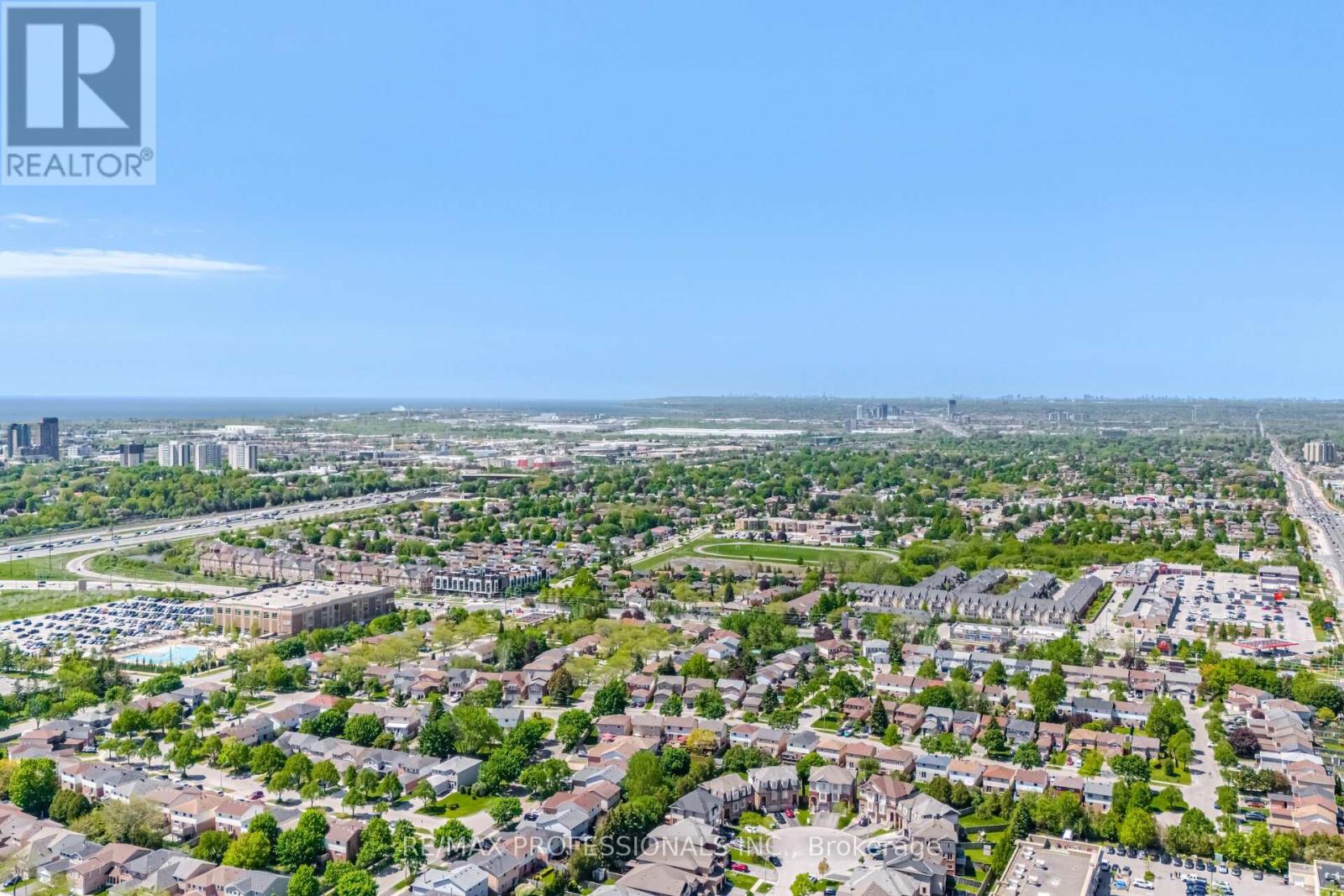 45 Horton Street, Ajax, Ontario  L1Z 1E3 - Photo 45 - E13175112