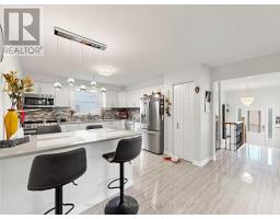 32 HARBRITE DRIVE, Hamilton, Ontario