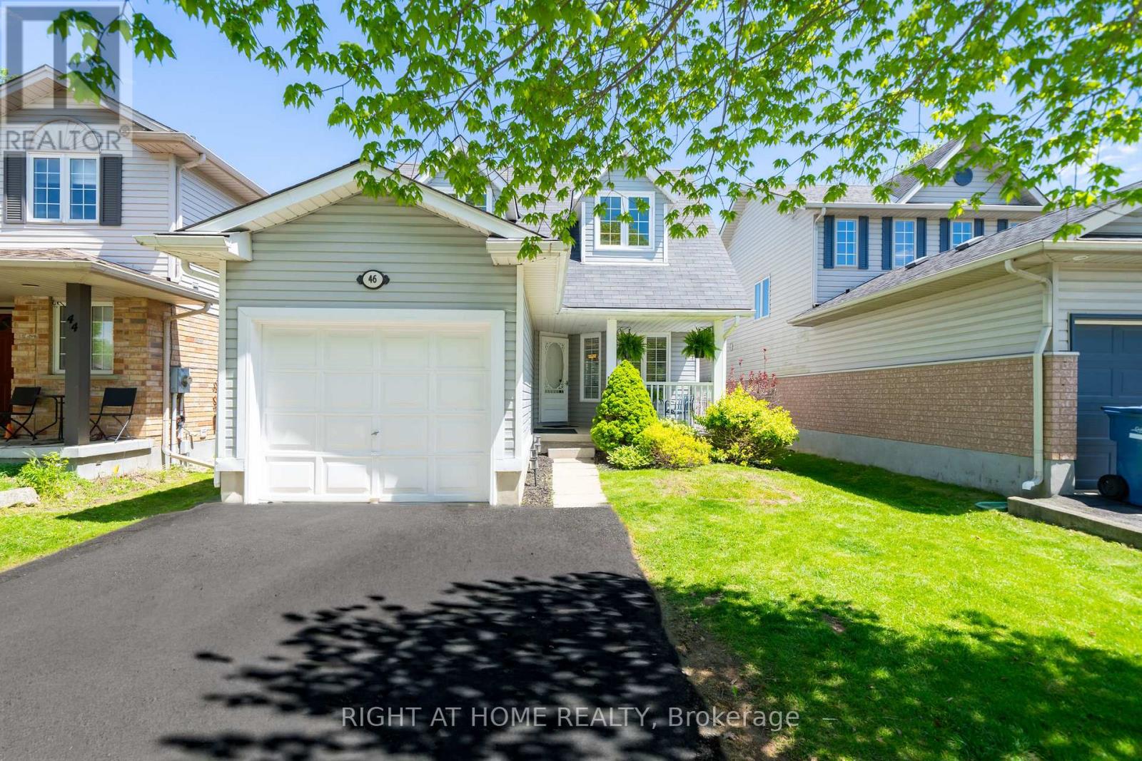 46 WAXWING CRESCENT, Guelph, Ontario