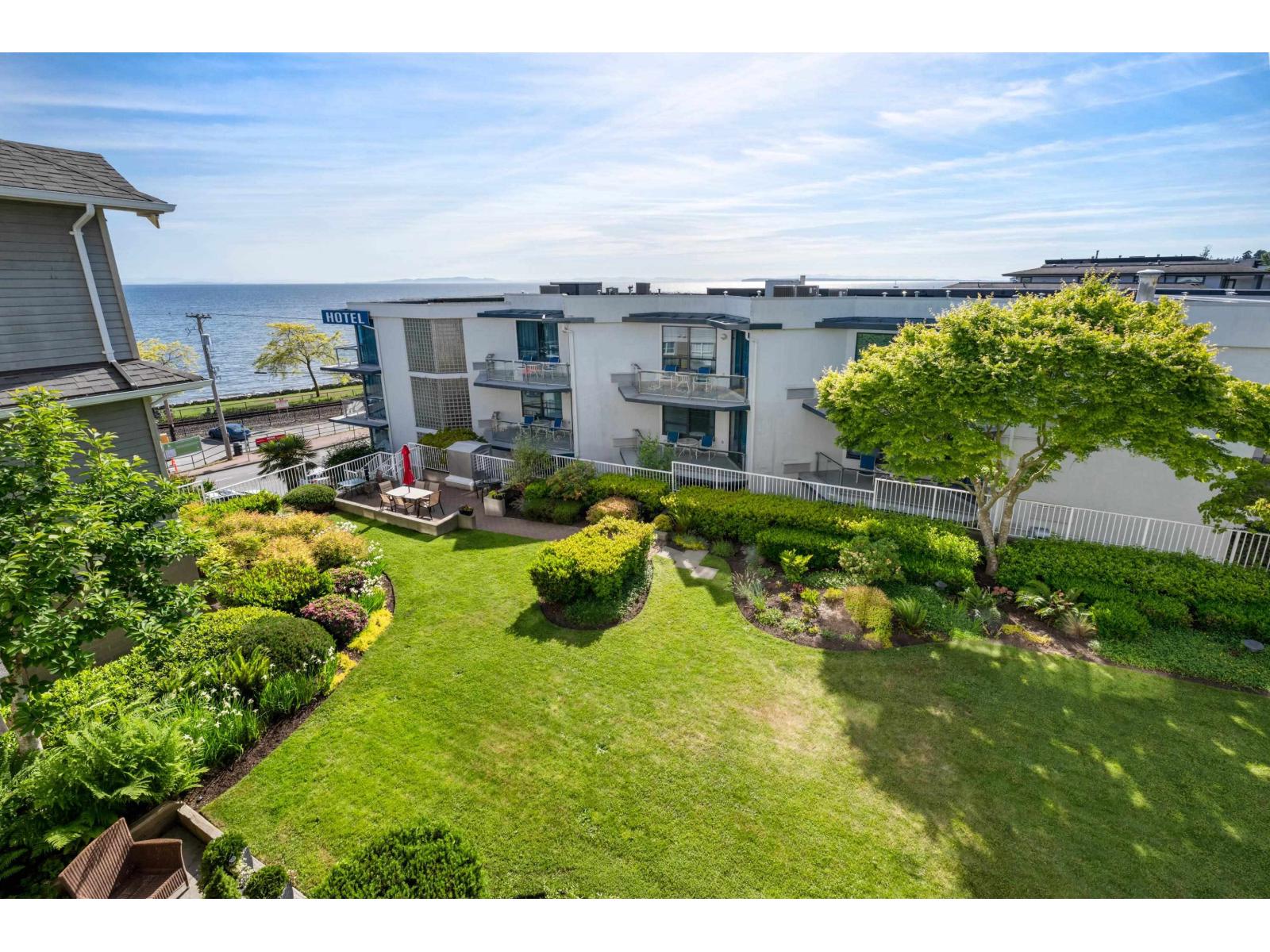 311 15621 Marine Drive, White Rock, British Columbia  V4B 1E1 - Photo 6 - R3129867
