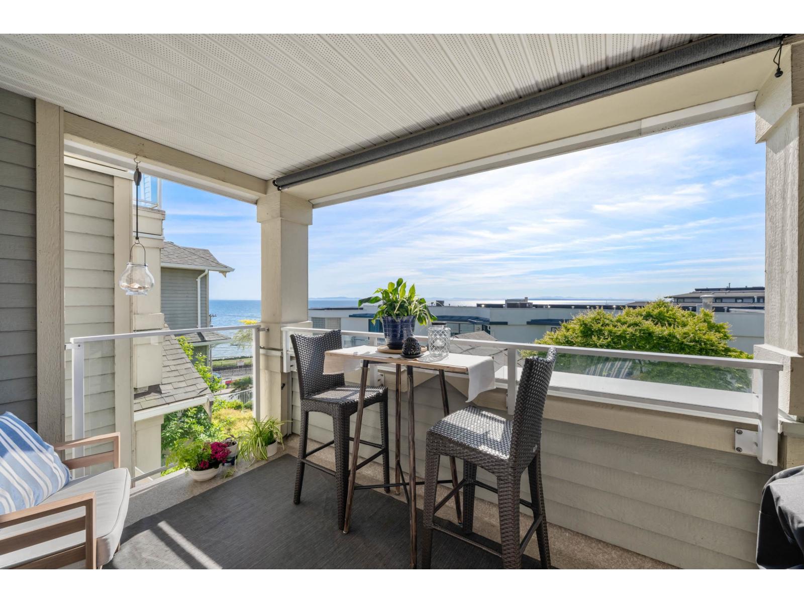 311 15621 Marine Drive, White Rock, British Columbia  V4B 1E1 - Photo 1 - R3129867