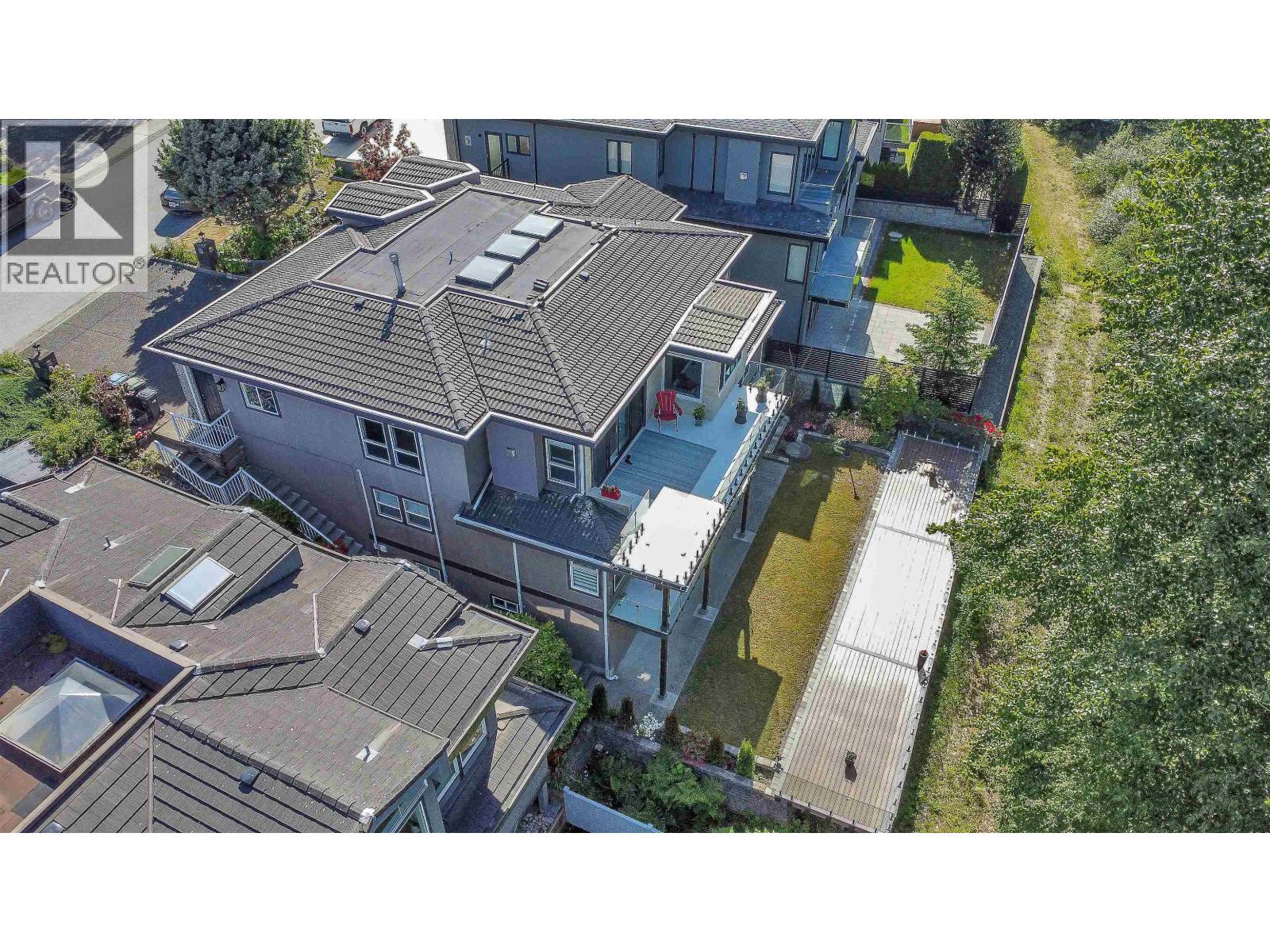 13 Shoreline Circle, Port Moody, British Columbia  V3H 4T9 - Photo 6 - R3127525