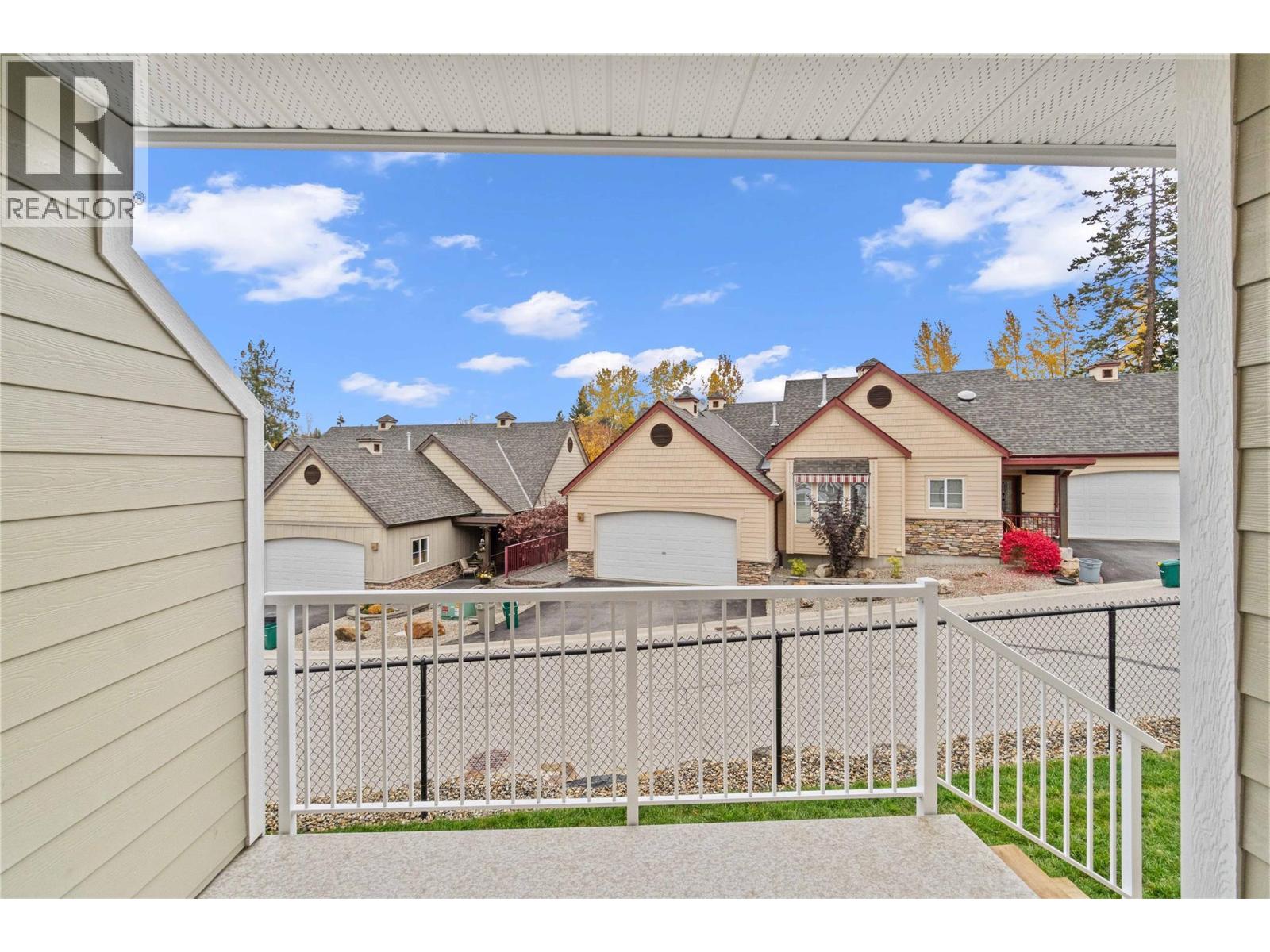231 20 Street NE Unit# 10, Salmon Arm, British Columbia  V1E 2Z7 - Photo 66 - 10383573