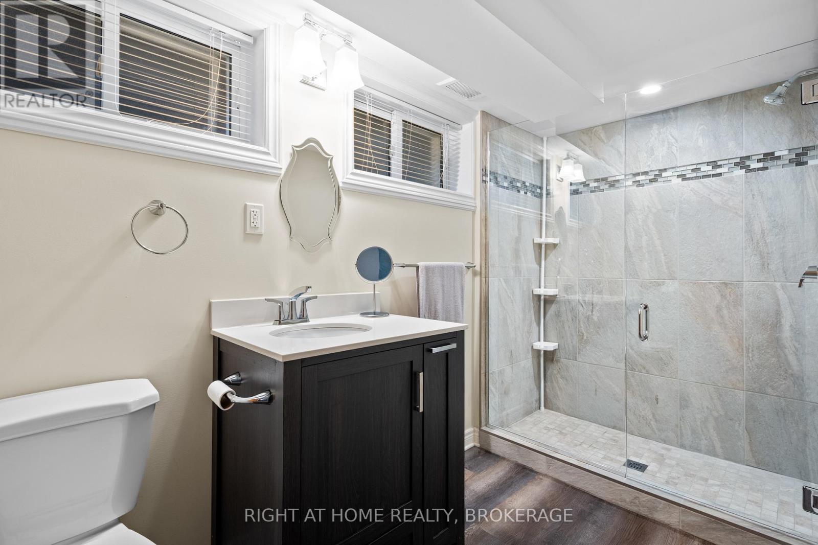 12 Lorne Avenue, Grimsby, Ontario  L3M 2H5 - Photo 23 - X13218116