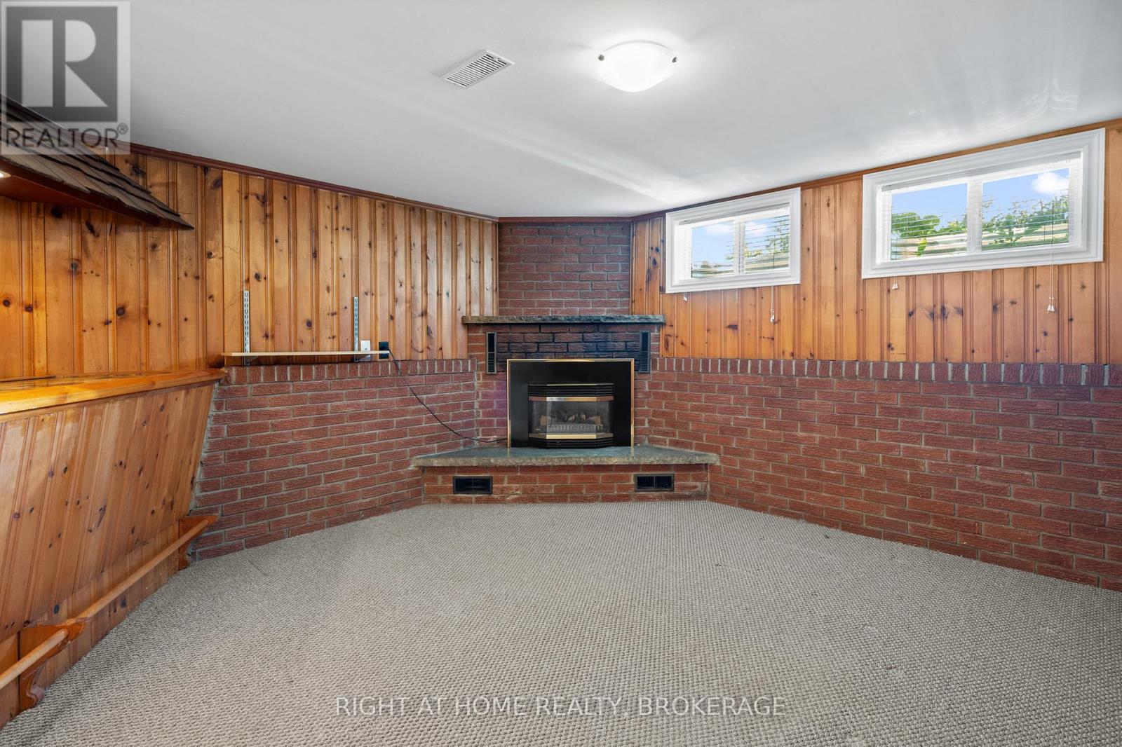 12 Lorne Avenue, Grimsby, Ontario  L3M 2H5 - Photo 29 - X13218116