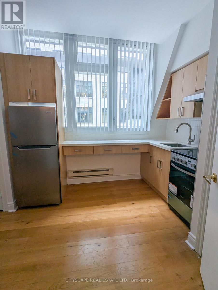 401 - 73 Richmond Street W, Toronto, Ontario  M5H 4E8 - Photo 17 - C13218114