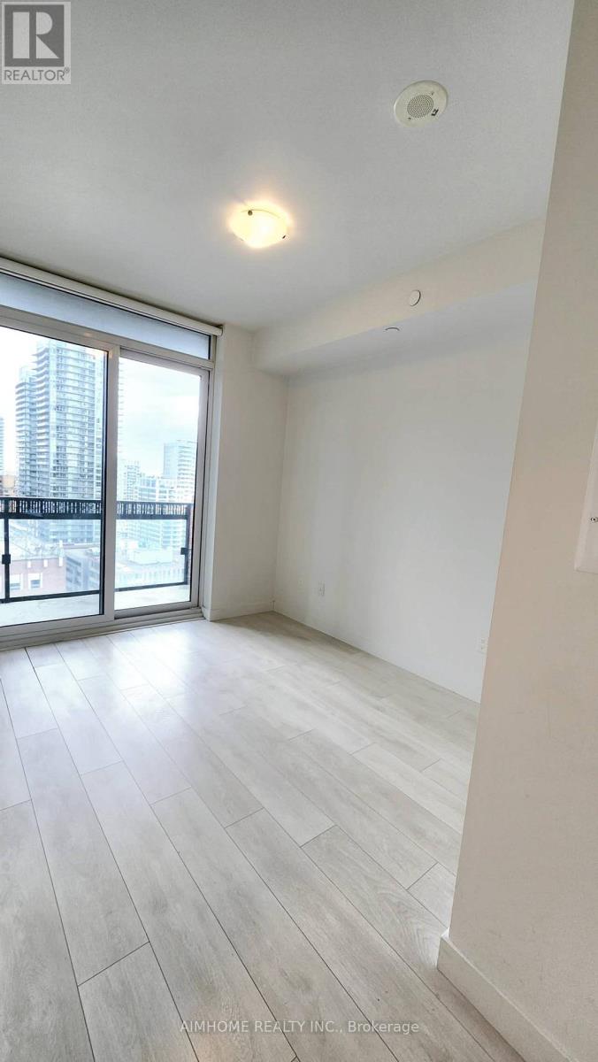 1510 - 8 Eglinton Avenue E, Toronto, Ontario  M4P 0C1 - Photo 15 - C13218124