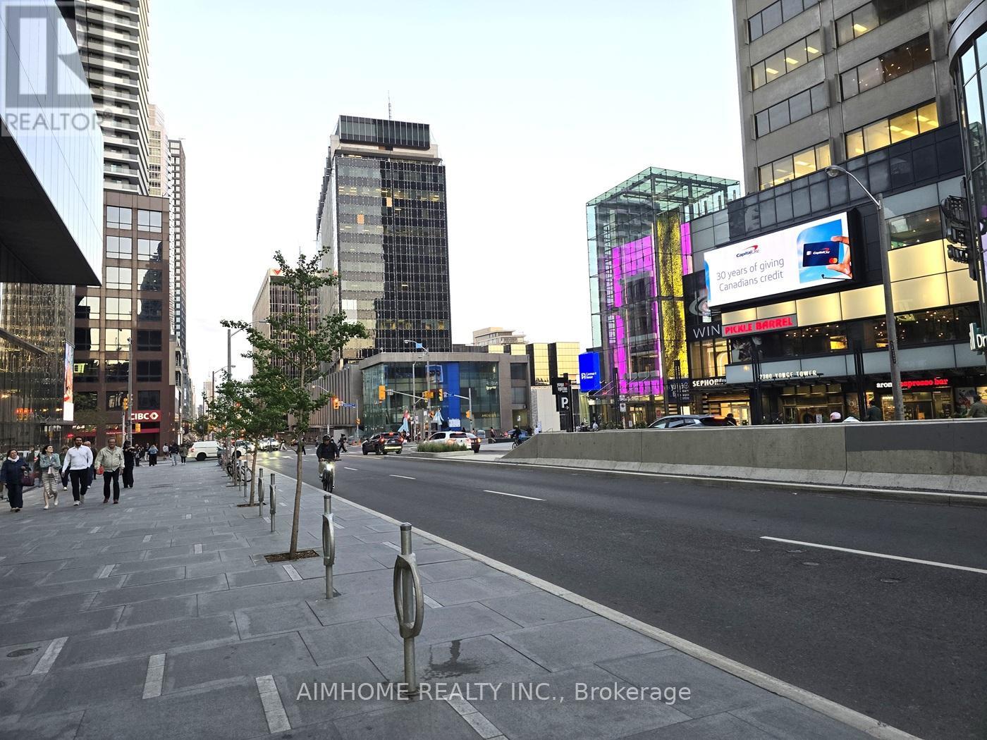 1510 - 8 Eglinton Avenue E, Toronto, Ontario  M4P 0C1 - Photo 24 - C13218124