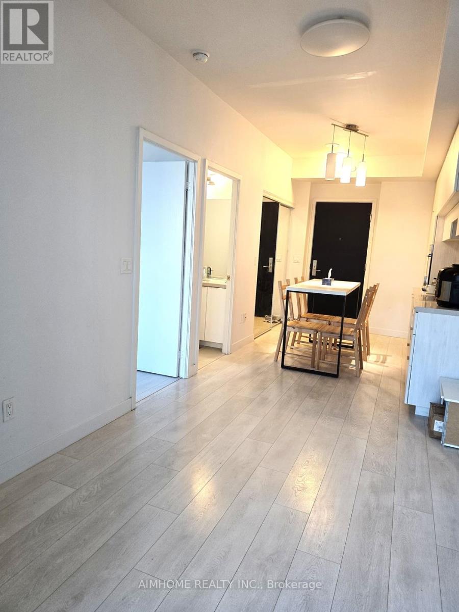 1510 - 8 Eglinton Avenue E, Toronto, Ontario  M4P 0C1 - Photo 5 - C13218124