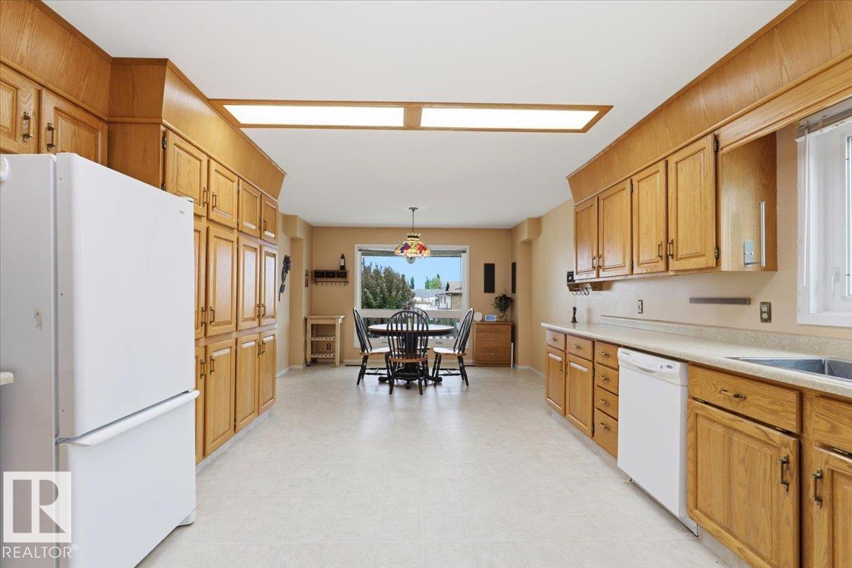 216 Parkallen Wy, Wetaskiwin, Alberta  T9A 3J4 - Photo 10 - E4490931