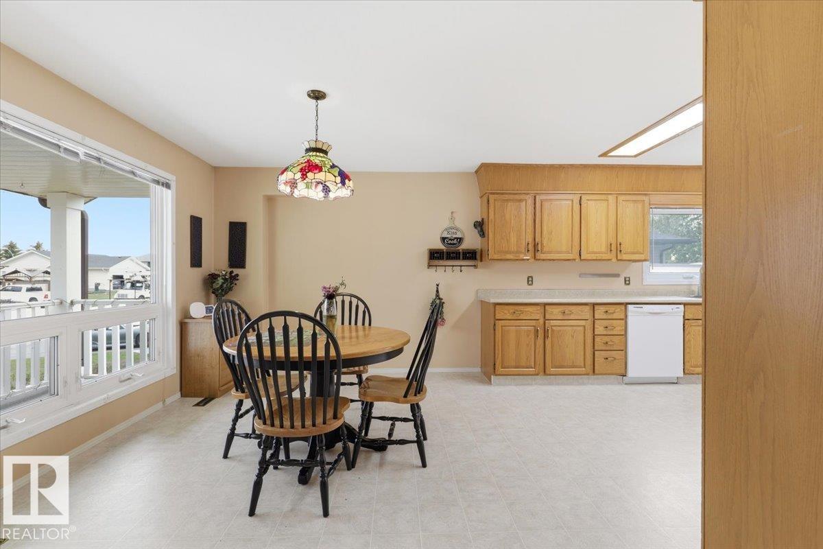 216 Parkallen Wy, Wetaskiwin, Alberta  T9A 3J4 - Photo 3 - E4490931