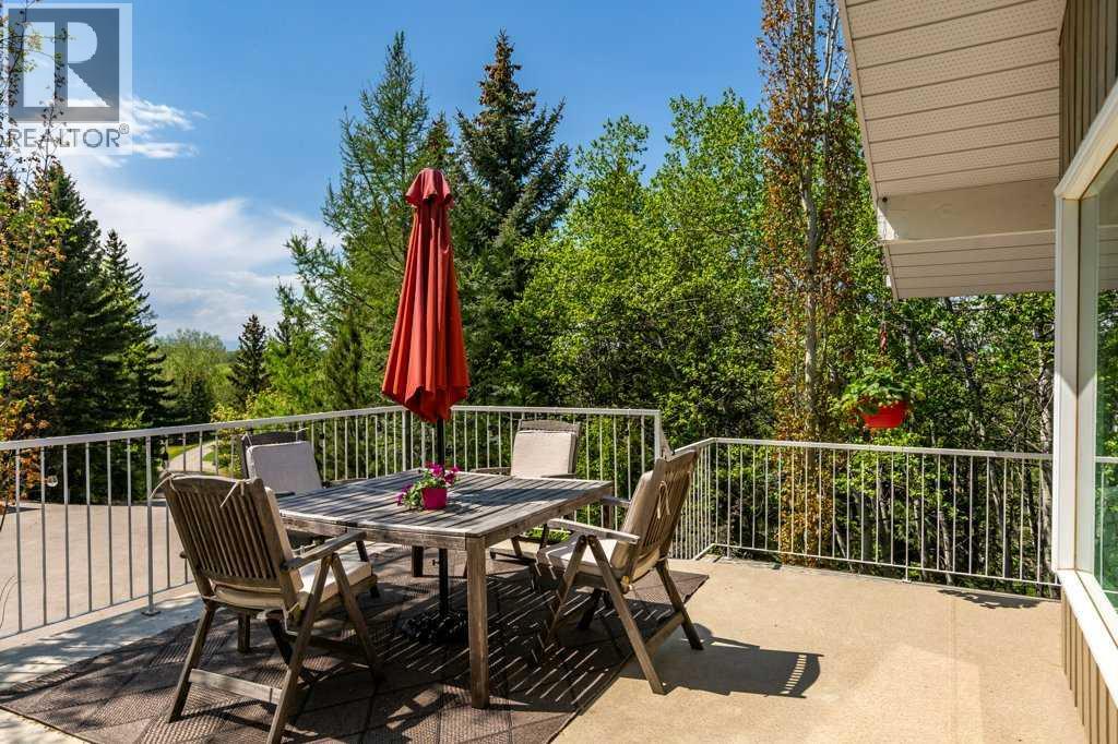244098 Panorama Ridge Sw, Rural Rocky View County, Alberta  T3Z 3L6 - Photo 10 - A2314459
